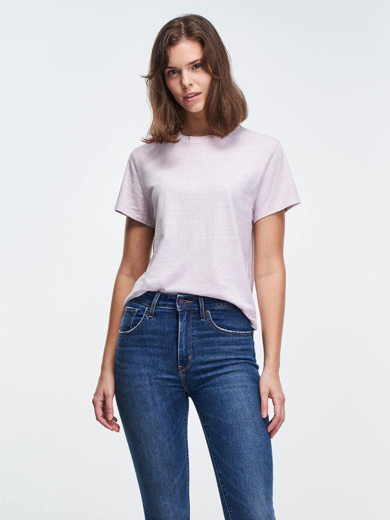 Camisetas-y-Tops-Camiseta-Levis-Classic-Fit-Tee-para-Mujer-218127-Lila_1