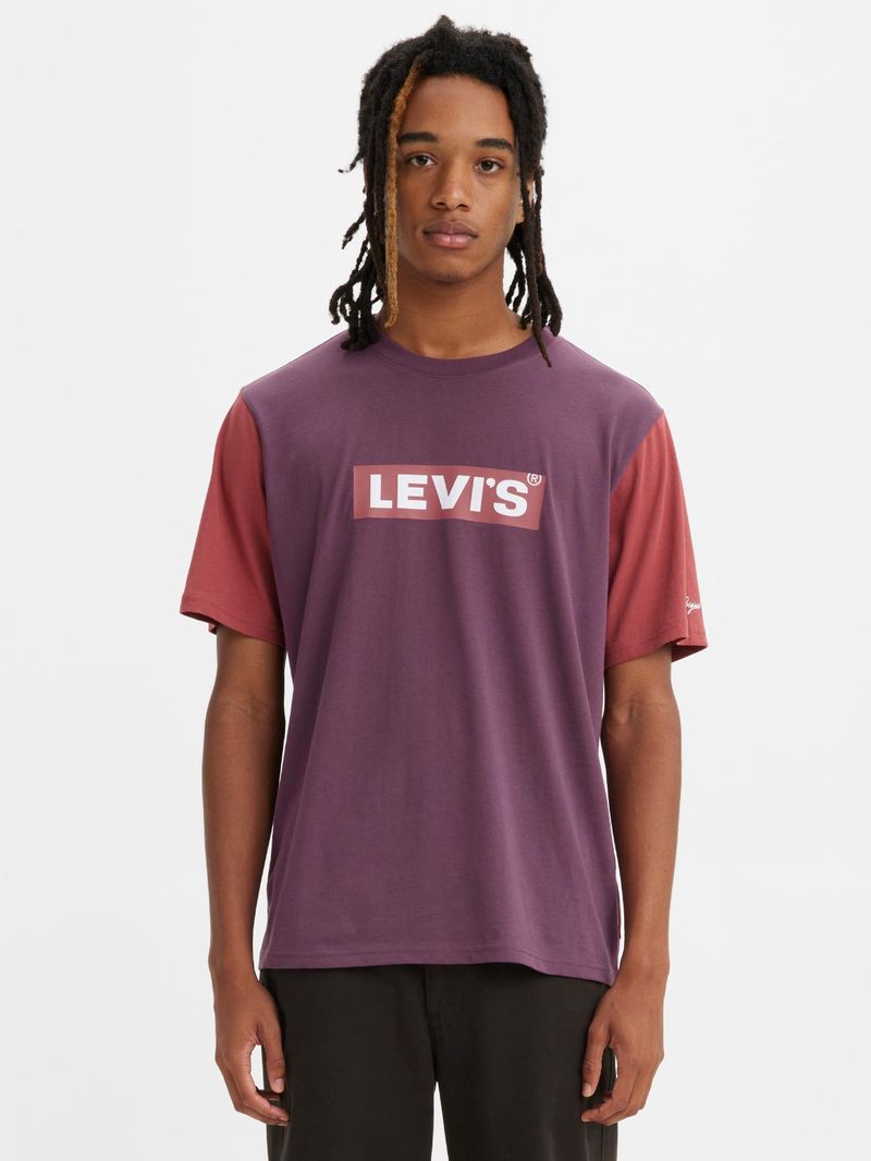 Camisetas-Camiseta-Levis-Graphic-Relaxed-para-Hombre-221996-Morado_1
